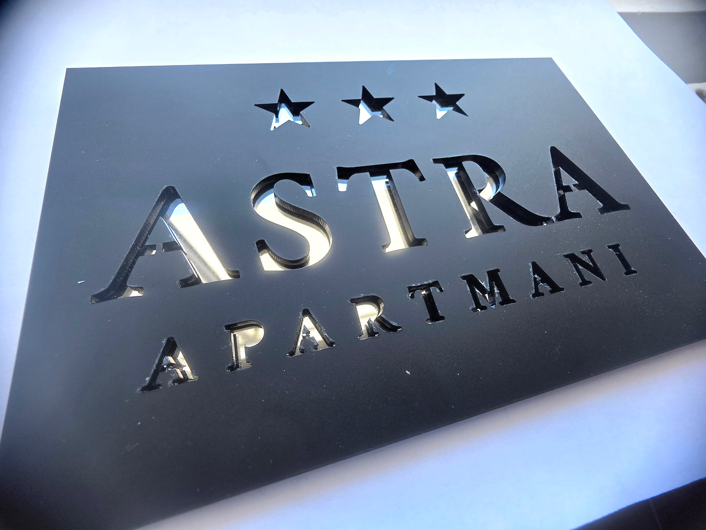 Table za hotele i apartmane